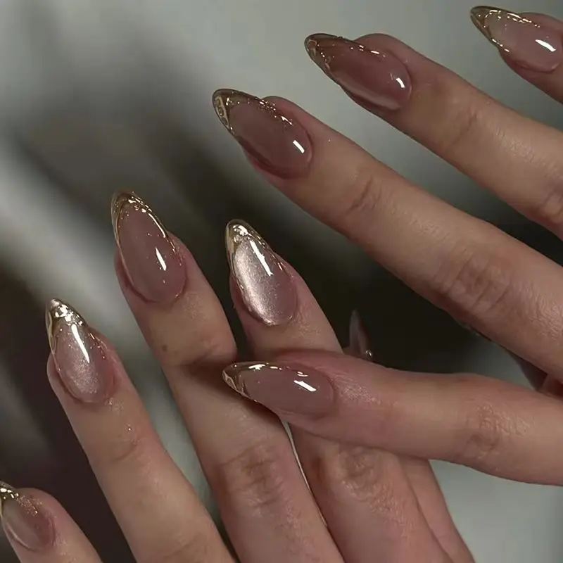 24 Stück Flash Diamond Fake Nails Mandel Falsche Nägel Glitzer Perle Press on Nails Weiß Pure Nail Golden Line Nail Art Cat Eye Nail