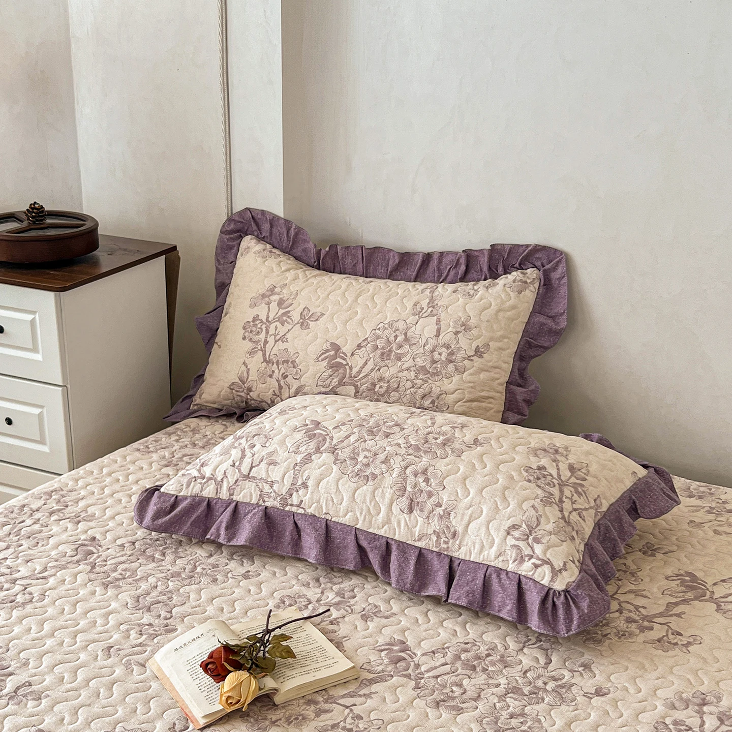 2pcs Quilted Pillowcase with Ruffles Floral Style Thicken Pillow Sham 48x74cm Cushion Cover Deorative Pillowcase Cover for Home
