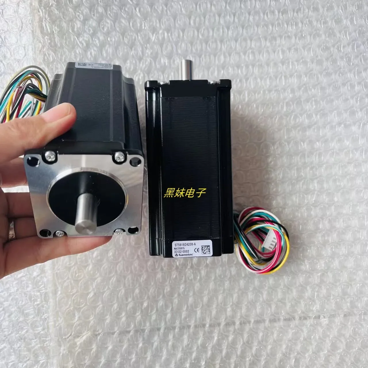 

Nanotec GPLE60-2S-20 Мотор трансмиссии Nanotec PD4-C5918L4204-E-01