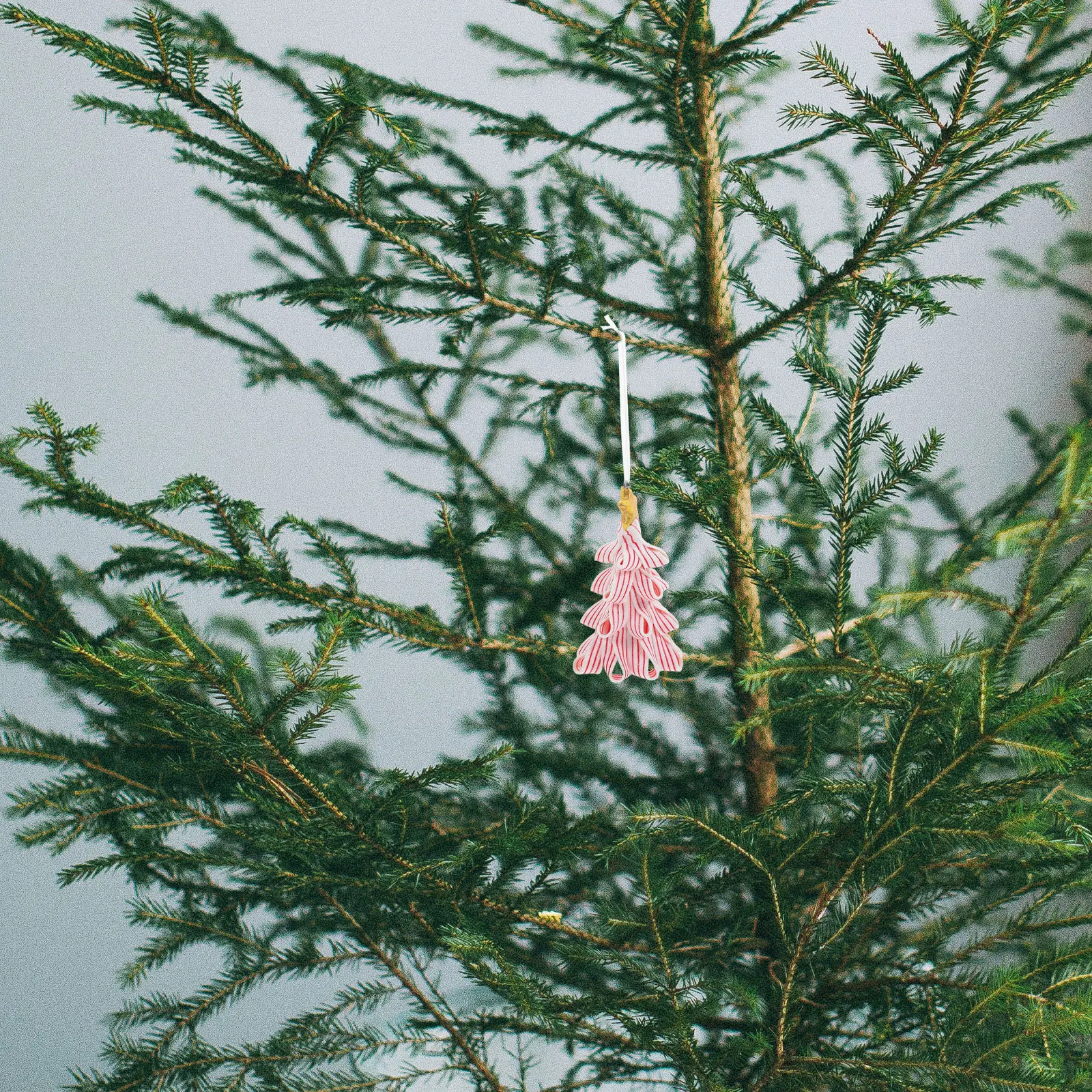 

1pcs Christmas Tree Ornament Clay Made Holiday Decorations Rustic Xmas Pendant Hanging Decor For Party Scene Layout Home