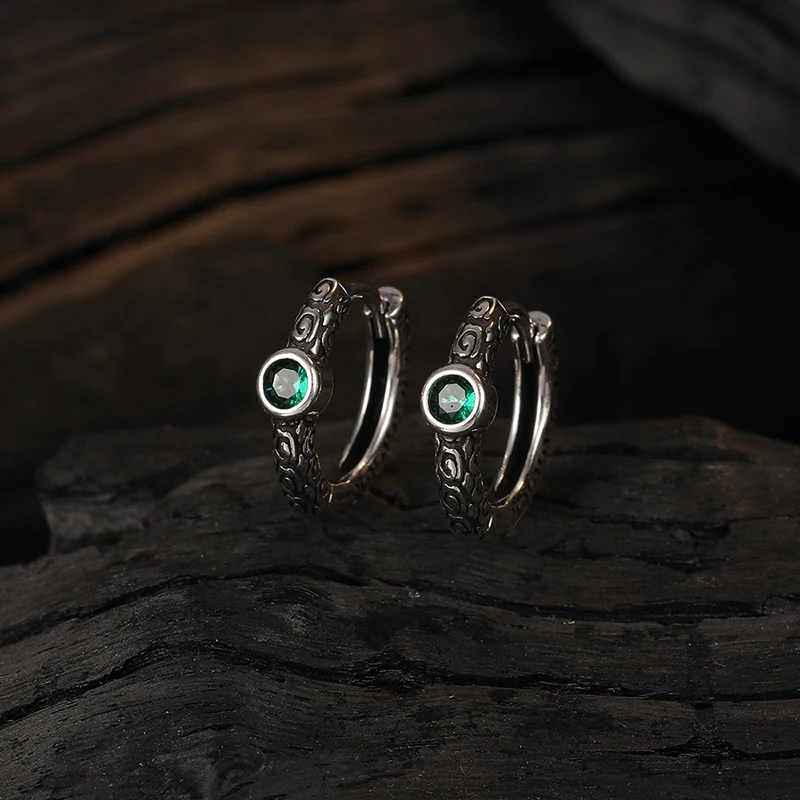 Pendientes de aro con patrón Vintage para mujer, aretes de circonita verde brillante con incrustaciones de piedra, accesorios para Piercing, regalos