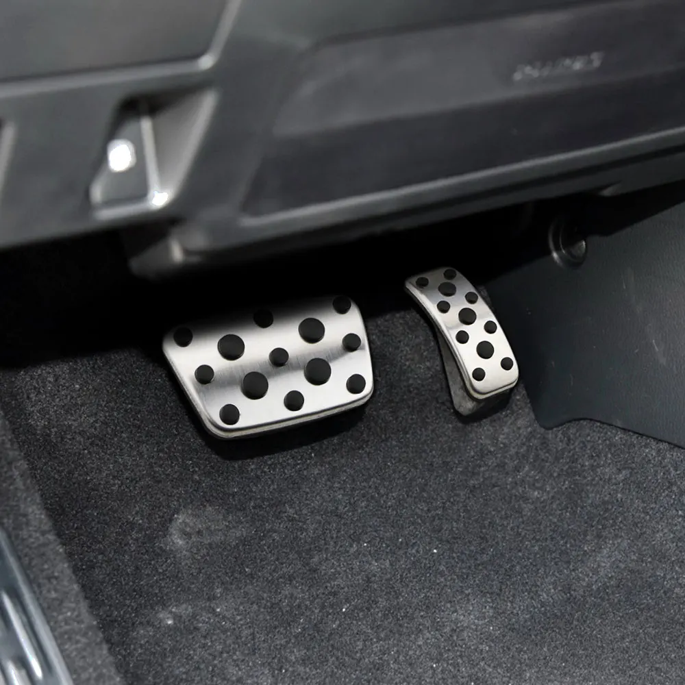 Car Pedal Cover for Toyota Fortuner Camry Highlander Land Cruiser for Lexus ES RX LS LX CT200H LHD Rest Pedals Accessories