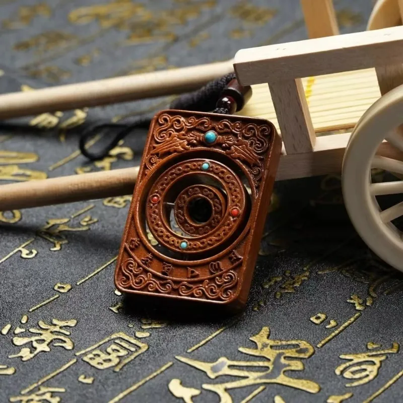 Natural Lightning-Struck Jujube Wood Rotatable Pendant, Hand Carved Lucky Rotation Amulet Smooth Plain Tag Handpiece Gift