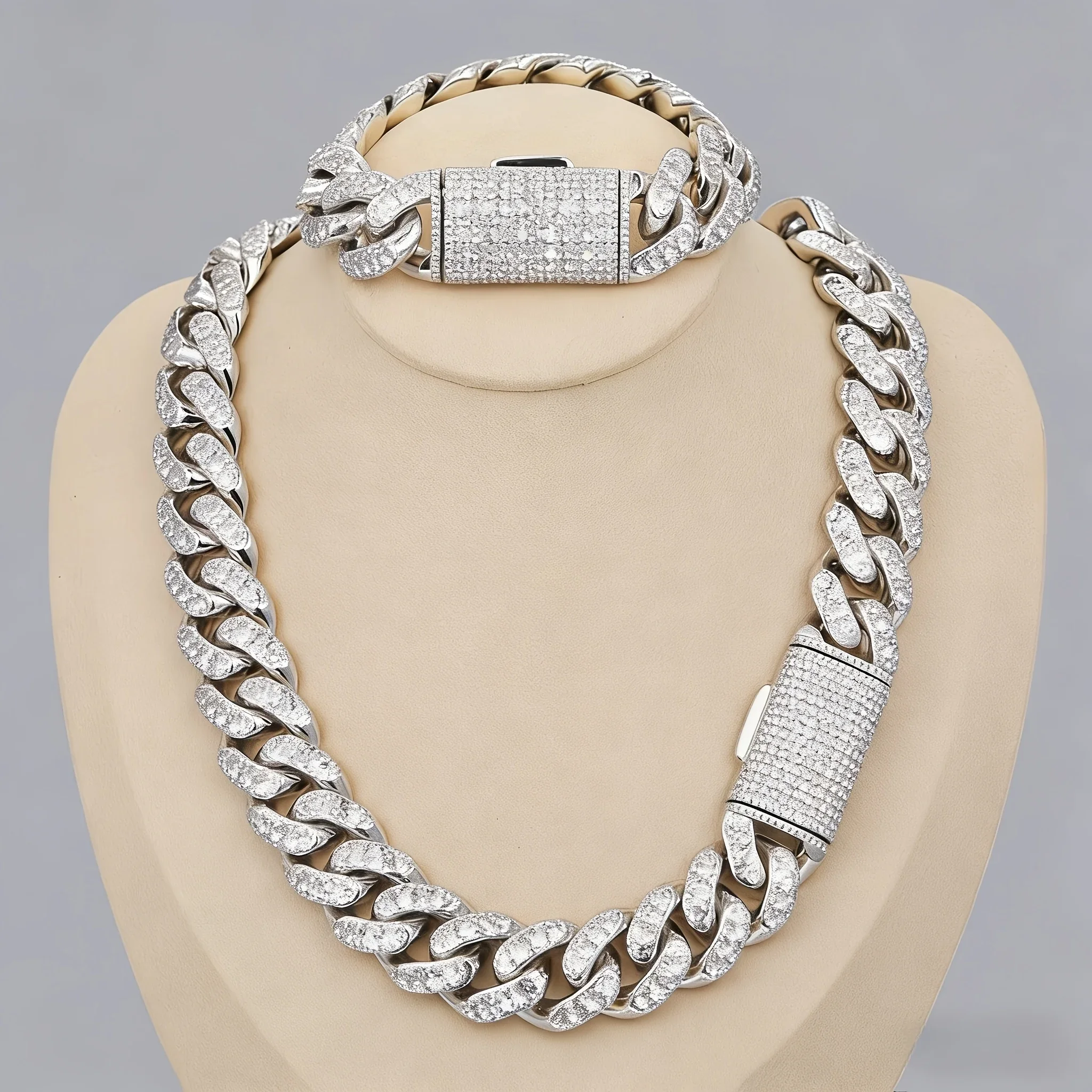 18K Gold Plated Moissanite Cuban Chain Necklace | Luxury Fashion Jewelry Gift