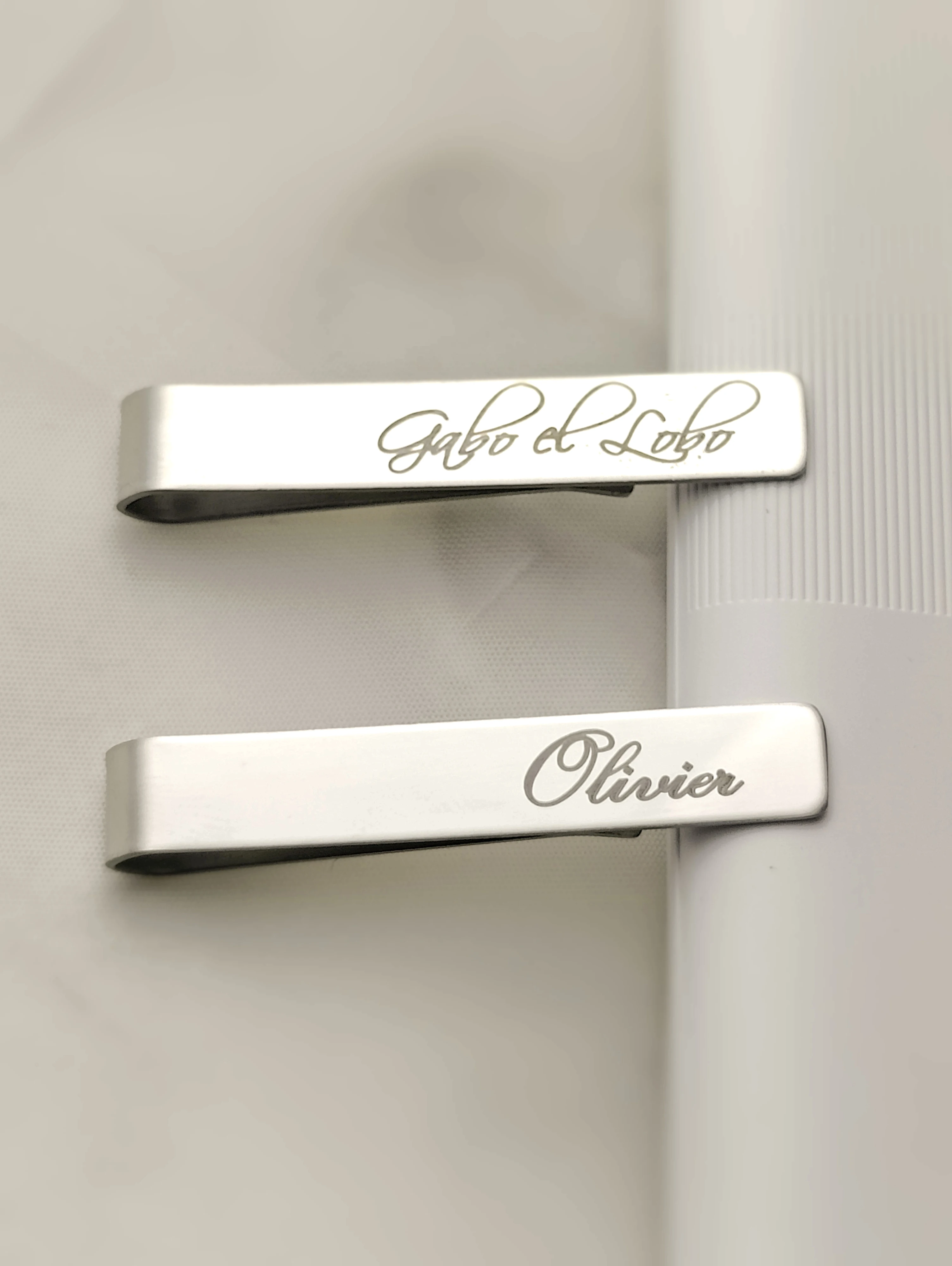 

Custom Name Tie Clip Personality Stainless Steel Letter For Unisex Wallet Banknote Folder Business Banknote Jewelry