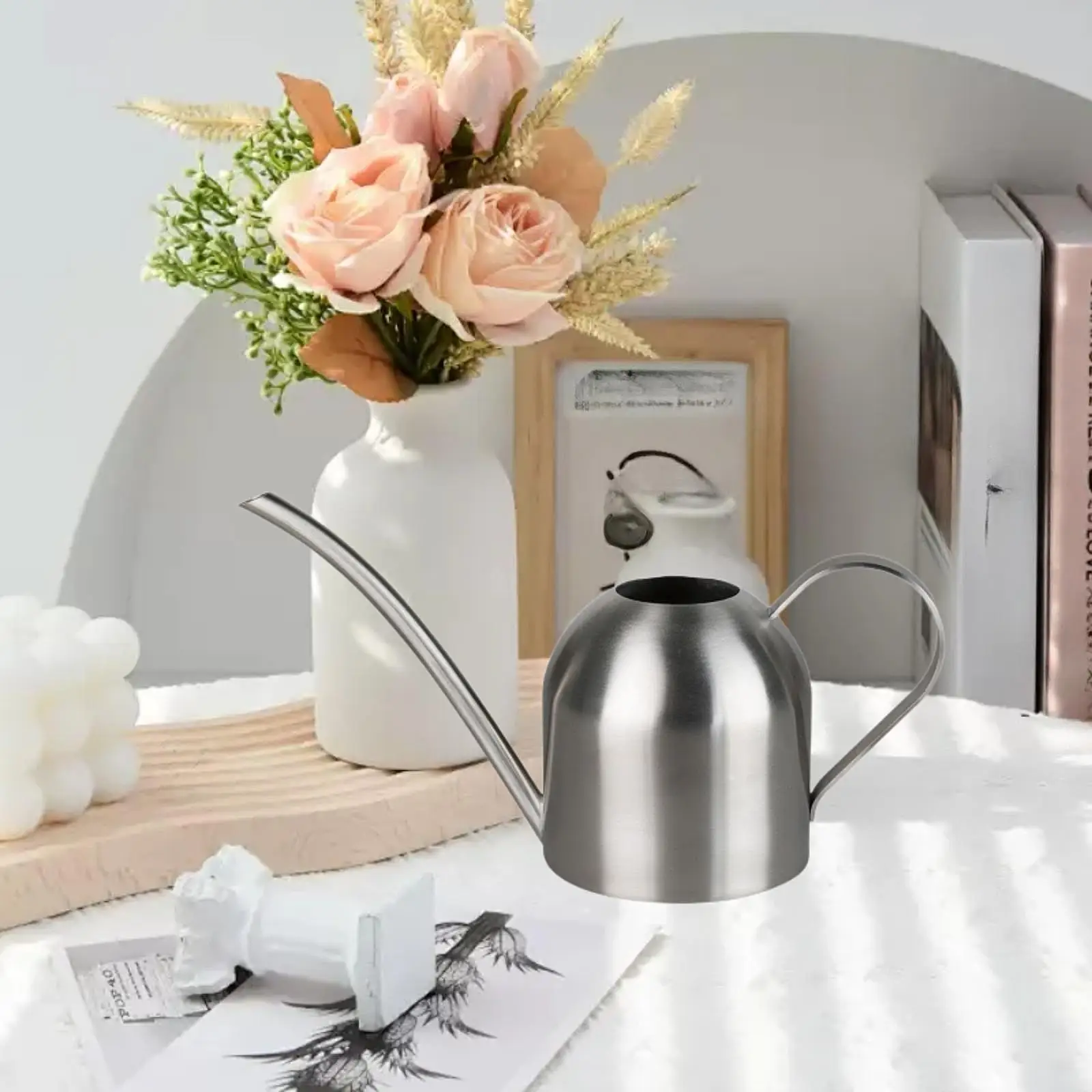 

Watering Can Gardening Tool Sturdy Comfortable Handle Decorative Large Capacity Watering Pot 35oz/1000 ml Stainless Steel