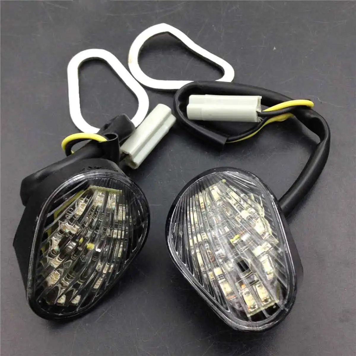 

For 2003-2005 04 Yamaha YZF-R6 / YZF-R6S 2006-2007 / YZF-R1 2002-2014 Motorcycle LED Flush Mount Turn Signal Light Bike Smoke