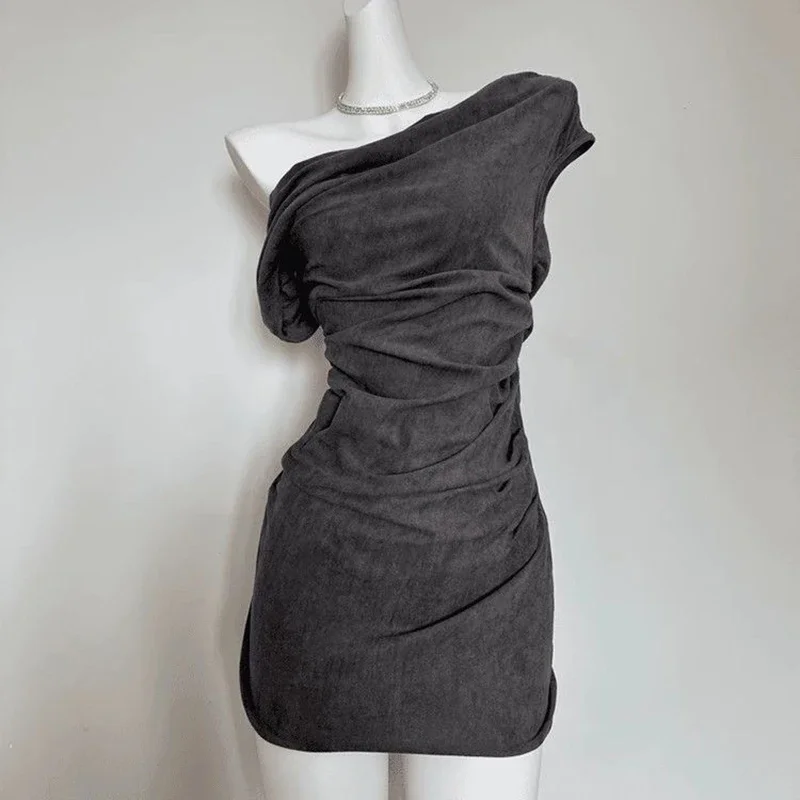 Grafietgrijze jurk, donkergrijs, andere artistieke retro-stijl bodycon sexy jurk met één kraag en prinsessenmouwen