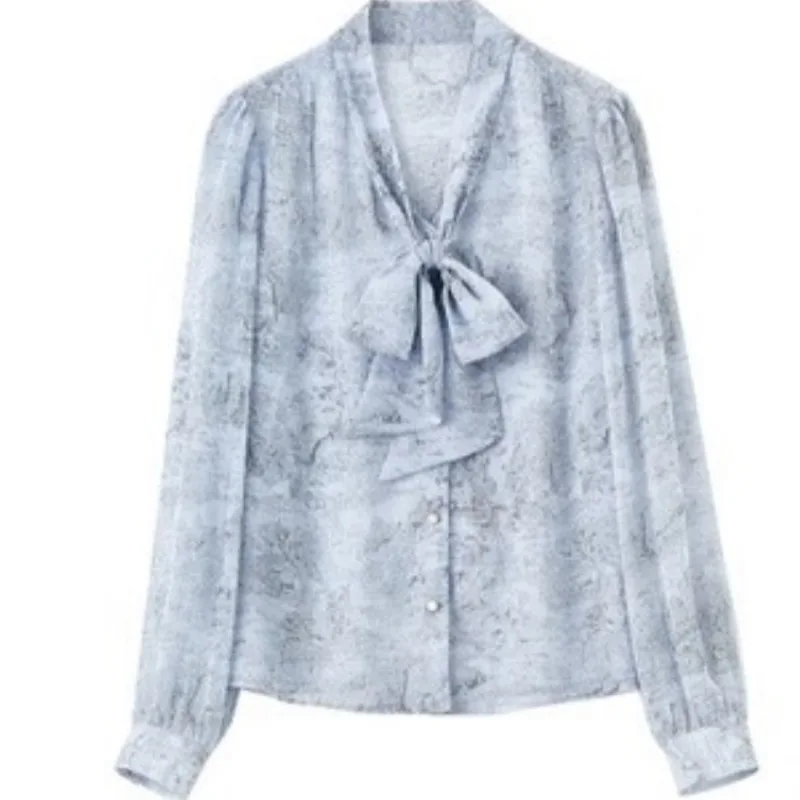 SENTUBILA エレガントなレディースブラウス 2025年秋 レースアップ Vネック メタルビーズバックル ルーズトップス 長袖シフォンシャツ 153VC2613