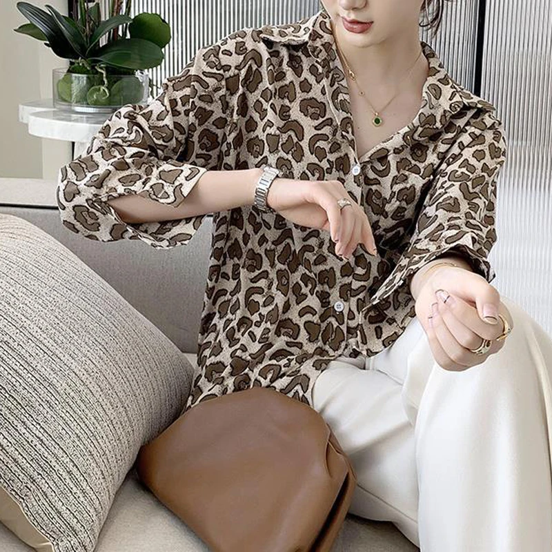 Women\'s Clothing Vintage Leopard Print Oversized Blouse Trendy Long Sleeve Button Shirt Casual Streetwear Tunic Tops Y2K Blusas