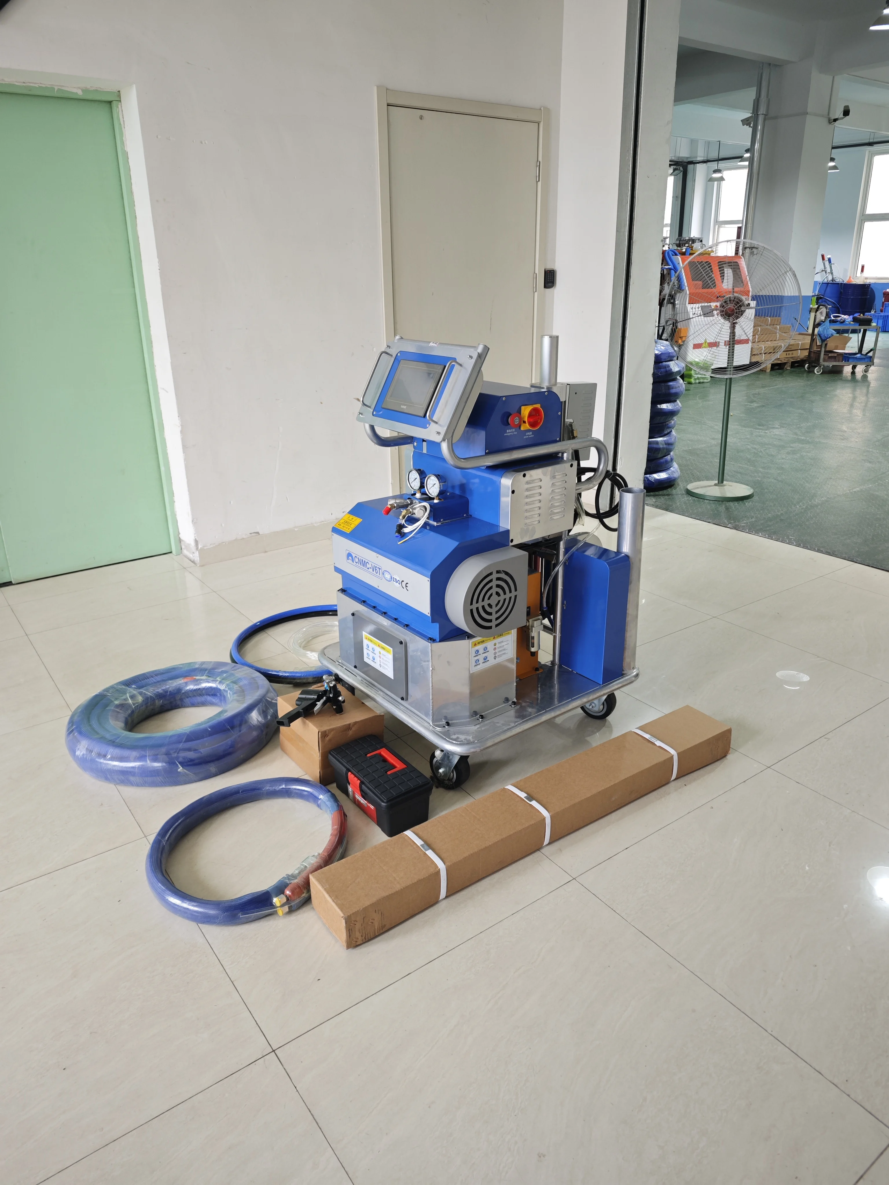 Customized PU Spray Foaming Machine Polyurea YG-V6T PU Spray Foaming Machine Polyurea