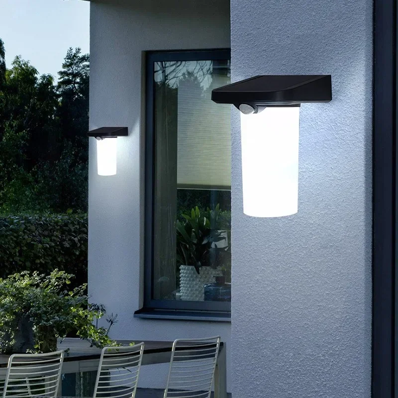 Applique Murale LED avec Détecteur de Mouvement, Imperméable, Éclairage d'Extérieur, Idéal pour un Jardin