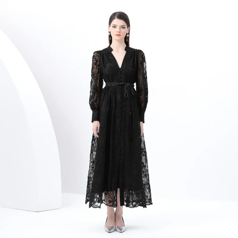 เสื้อสปริง 2025 ทรงยาว คอวี แขนทรงกระบอก กระดุมสองเม็ด ลายปักสไตล์เรโทร ดีไซน์คลาสสิก ผ้าโพลีเอสเตอร์