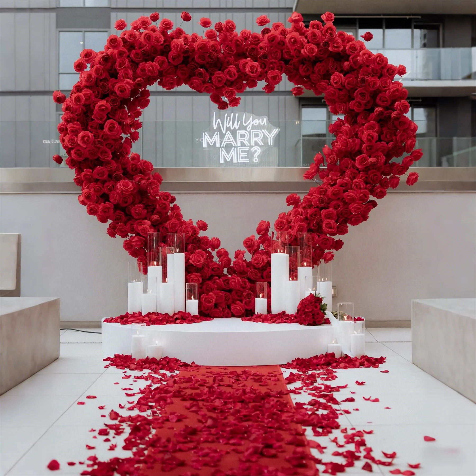 

2x2m Heart Wedding Arch 5D Rose And Hydrangea Simulation Flower Arrangement Backdrop for Wedding Ceremony Party Decor