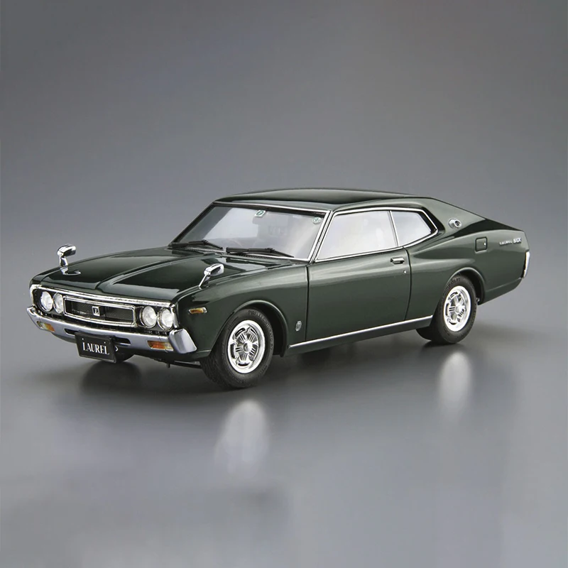 Aoshima 05950 Static Assembled Car Model Toy 1/24 Scale For Nissan KHC130 Laurel HT2000SGX 1975 Car Model Kit