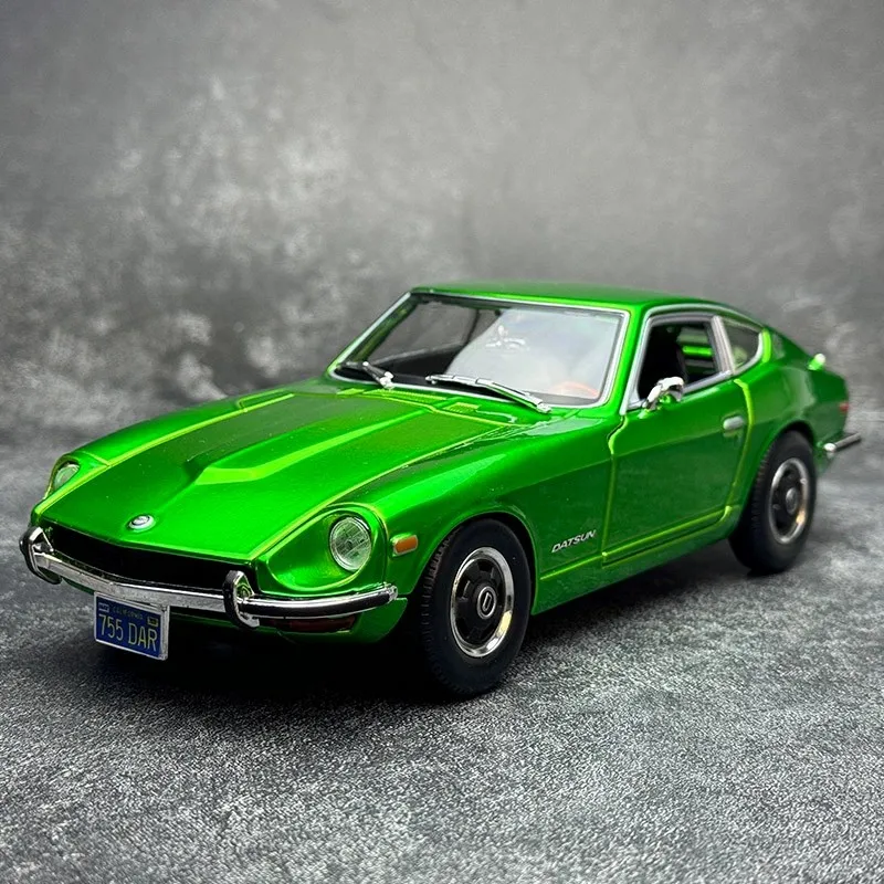 1\18 1970 Datsun 240Z グリーン New In Stock Maisto 1:18 1970 Datsun 240z Green Alloy Miniature