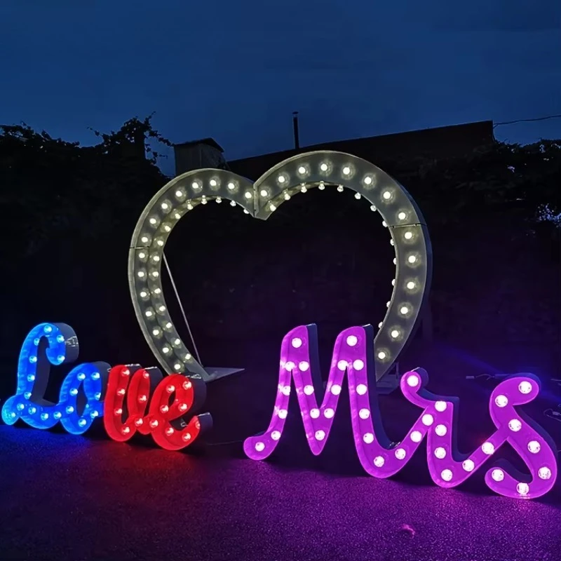 2026 LED luminous photography heart-shaped wedding arch for decorating event stage rental