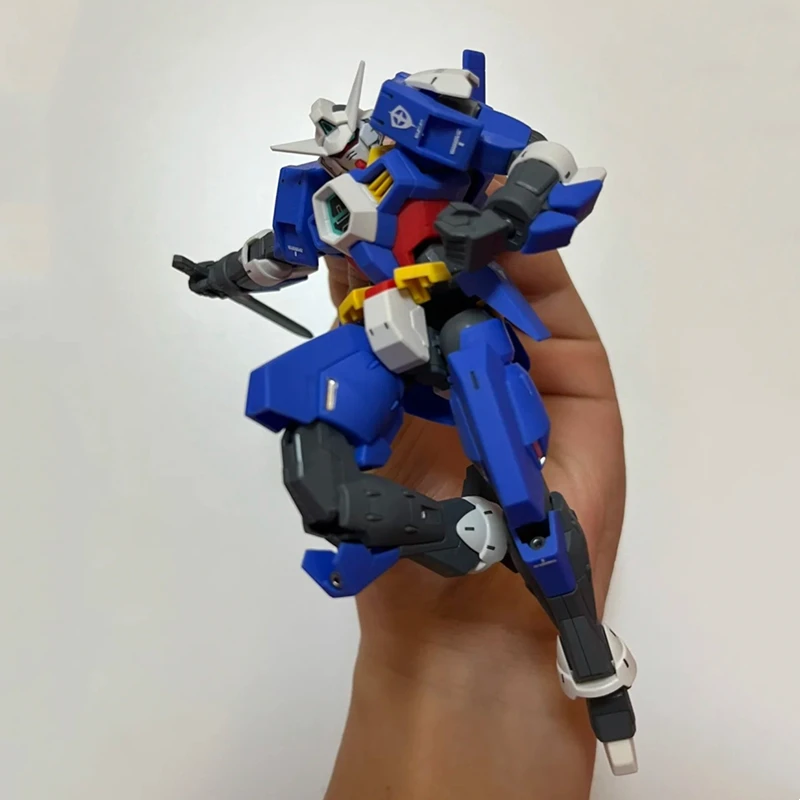 Bandai ชุดสูทมือถือ Gundam HG โมเดลที่ประกอบได้อายุ-1 Spallow Mecha หุ่นยนต์เคลื่อนย้ายได้ของเล่นของขวัญวันเกิดสุดเจ๋งสำหรับเด็กผู้ชาย