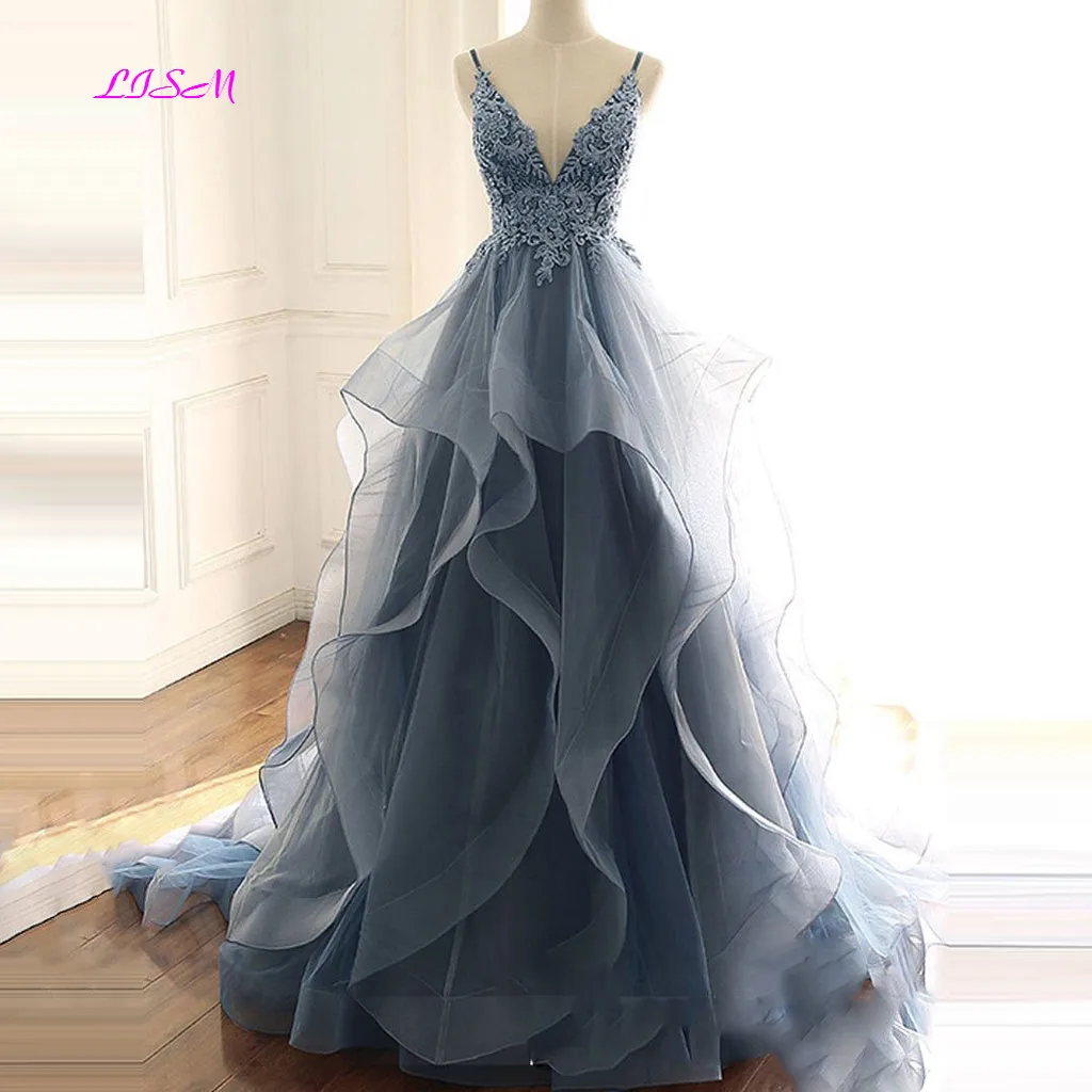 Deep V-Neck Appliqued Prussian Blue Evening Dress Multi-Layered Organza Long Prom Dresses A-Line Sleeveless Party Gowns