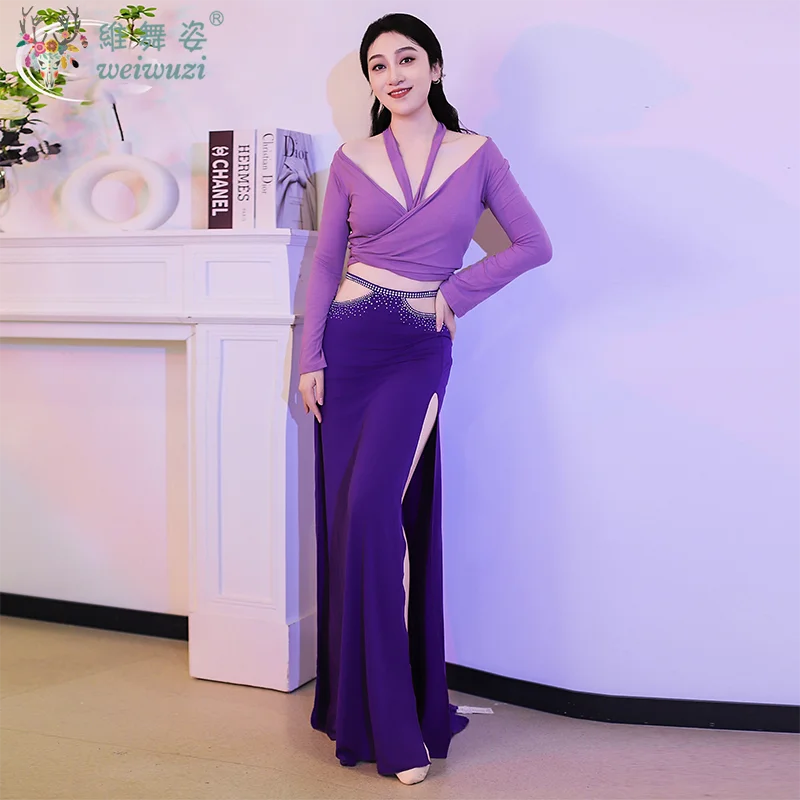 

Наряд для танца живота, блестящий топ с v-образным вырезом и длинными рукавами + длинная юбка с пайетками, 2 предмета, женский костюм для восточного танца живота, костюм для выступлений