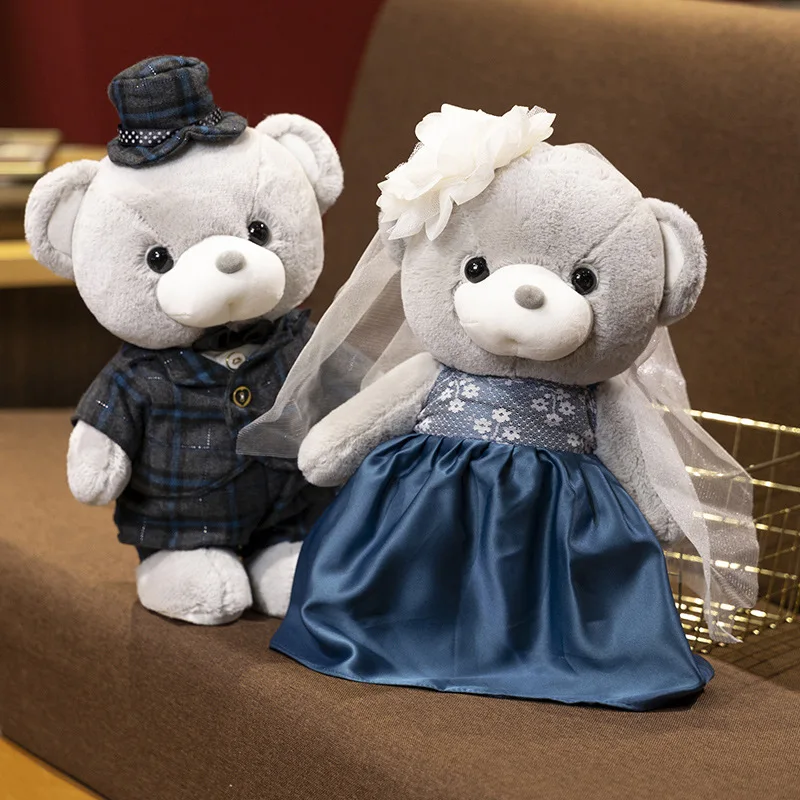 新しいウェディングドレスを着たクマのカップルセットぬいぐるみ、ロマンチックな新郎新婦のテディベア、柔らかく抱き心地の良いホームデコレーション