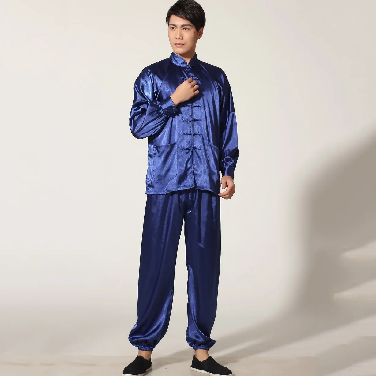 

Gold Chinese Men's Satin Rayon Kung Fu Suit Vintage Tai Chi Sets Wu Shu Uniform Long Sleeve Clothing S M L XL XXL MS019
