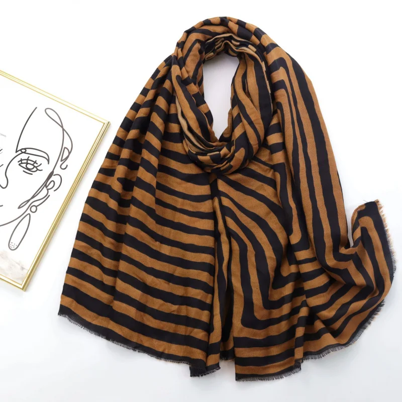 Egyptian Large Circ… - image