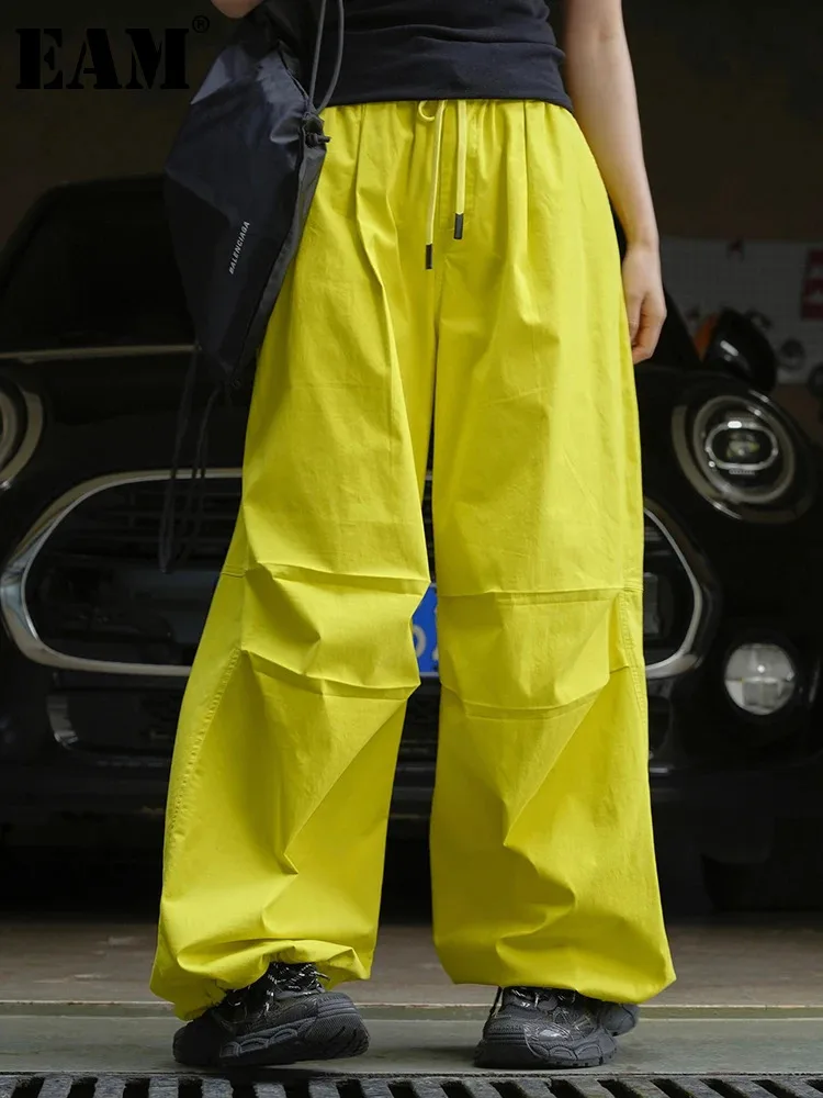 

[EAM] High Elastic Waist Yellow Pocket Long Shaped Cargo Pants New Trousers Women Fashion Tide Spring Autumn 2024 1DH4971