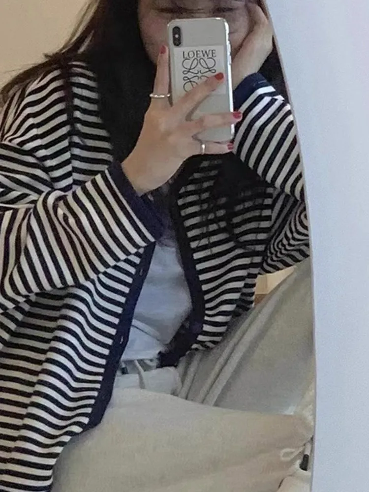 ストライプニットカジュアルロングスリーブレディースカーディガンファッショナブル通勤スレ韓国版エイジルレジャーアウターウェア