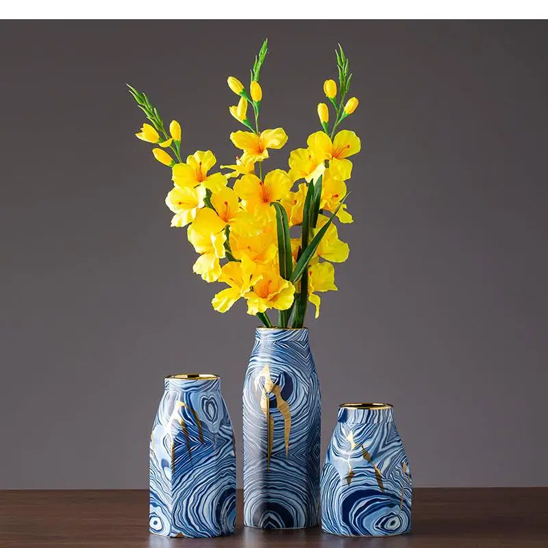 

European Style Retro Ceramic Vase Striped Gold Ceramic Ornaments Dried Flowers Flower Arrangement Accessories Home Decoration