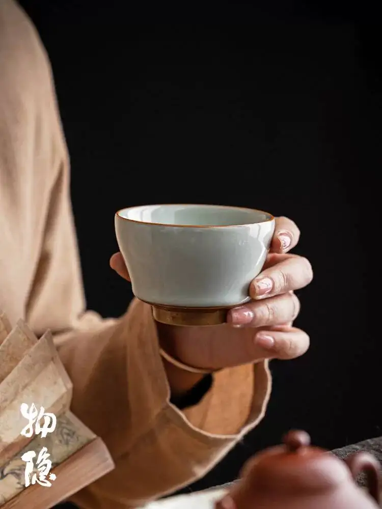 Wuyintang high End Tianqing Ru Kiln Tea Cup With Crackle Glaze Can Be Used As A Master s Single Hand Held Cup Ceramic Kung Fu
