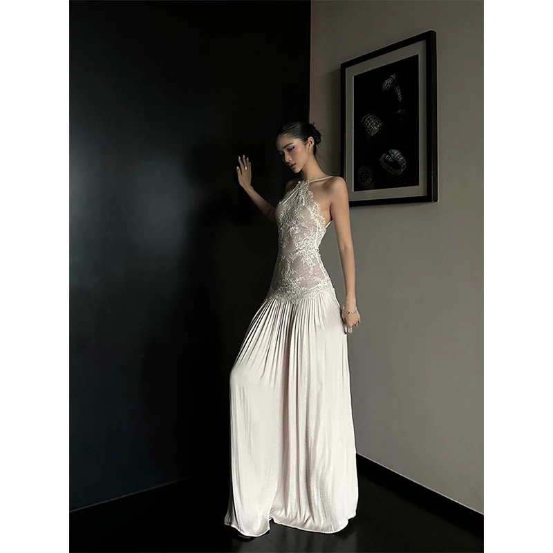 ชุดเดรสยาวลูกไม้หรูหราสำหรับผู้หญิง งานปาร์ตี้ งานพรอม เซ็กซี่ สายคล้องคอ เปิดหลัง ชุดเดรสยาวแฟชั่น ผู้หญิง แขนกุด ทรงเข้ารูป  ใหม่