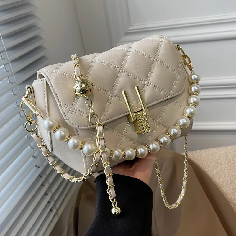 

2025 Summer New Temperament Versatile Bag - Women's Ins Niche Messenger Fashion Diamond Chain Pearl Handbag
