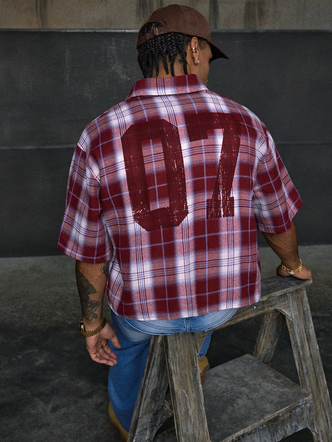 

Loose Fit Short Sleeve Plaid Shirt with Large Numeric Print Back