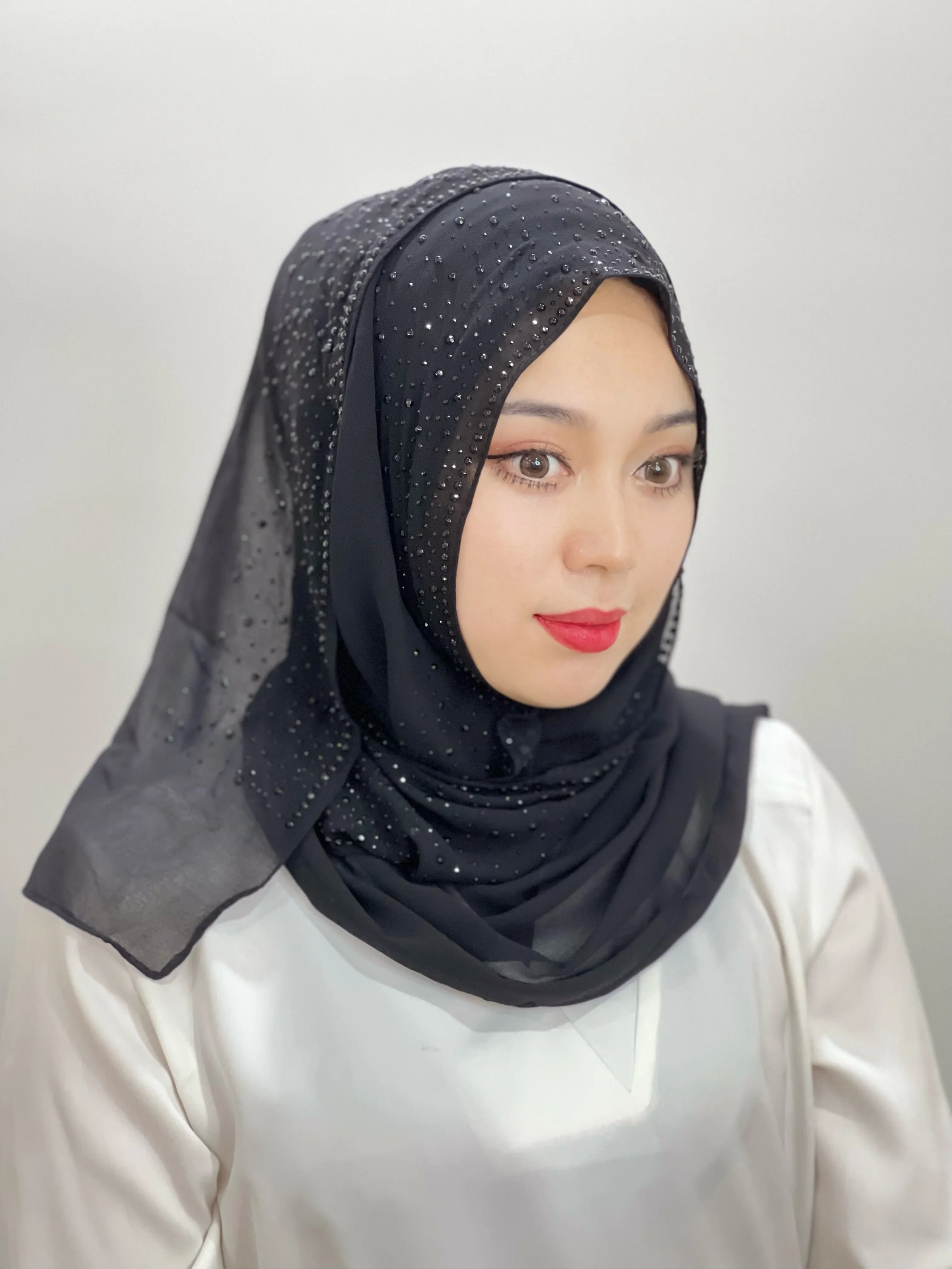 Turki Warna Solid dengan Payet Berlian Selendang Turban Jubah Bor Turban Wanita Syal Rajutan Muslim Syal Persegi Sorban Instan