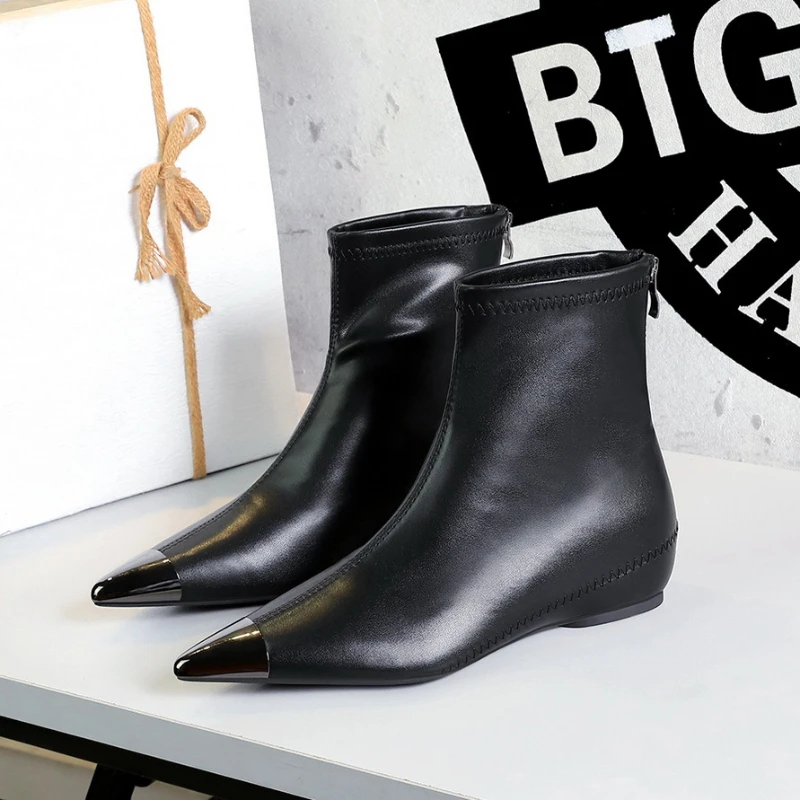 black leather orinoco boots