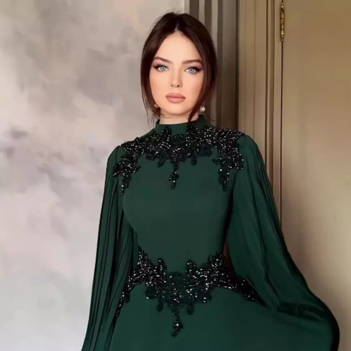 Wein Middle Eastern Lady Female Lace Winter Long Robe Evening Gown with Elegant Temperament, Long Trailing Black Green Woman
