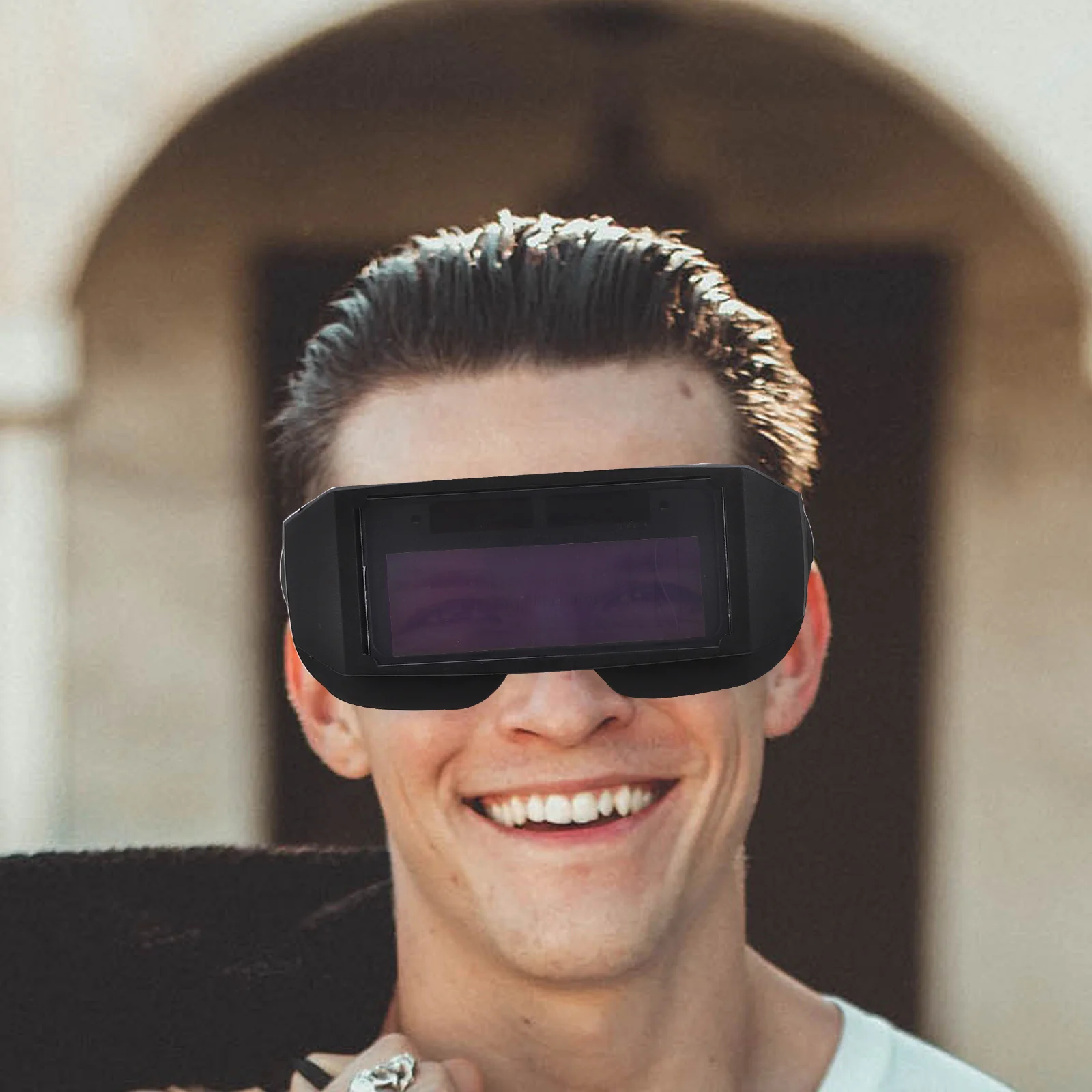 

1 set Auto Darkening Welding Goggles Solar Powered For Tig Mig Mma Plasma With Case Shield Lightweight Heat Resistant Protective