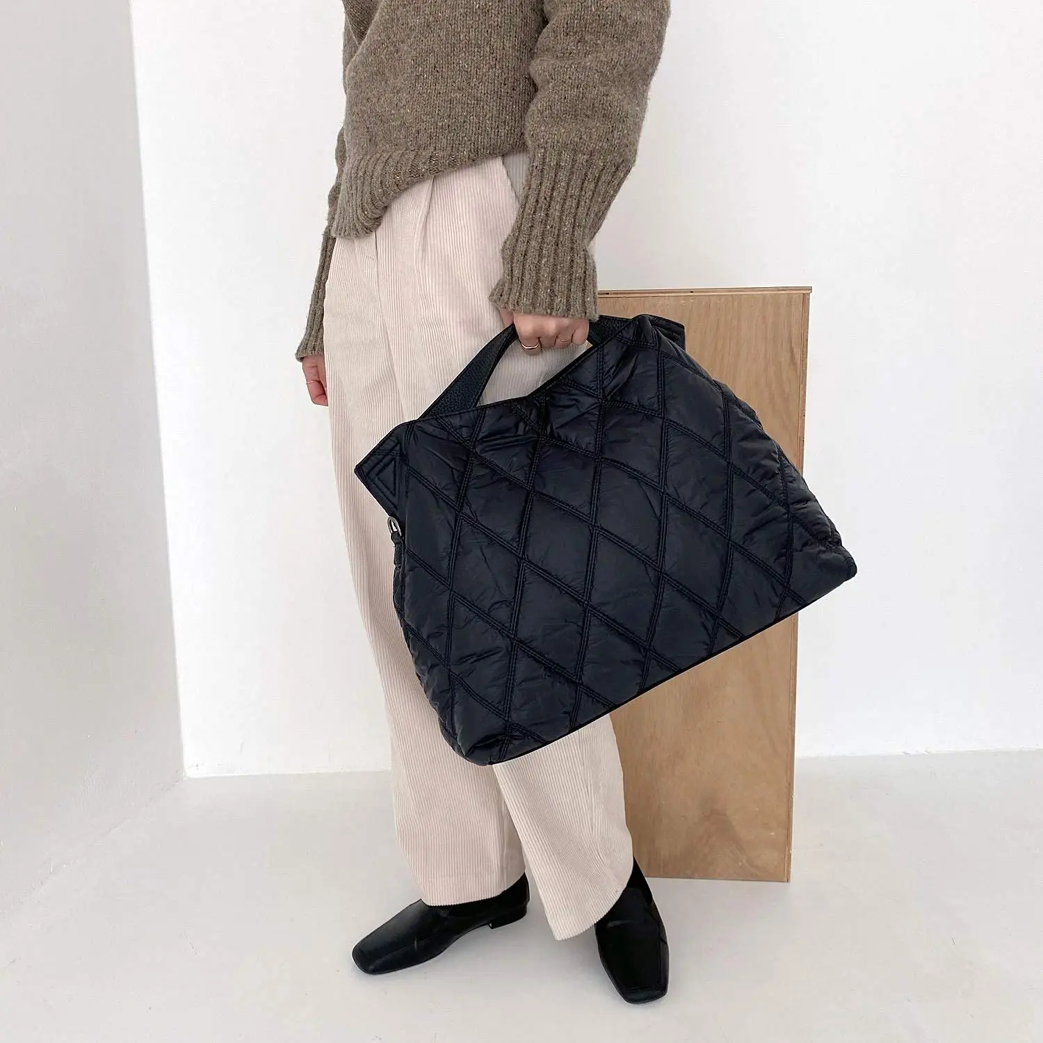 Casual Padded Large Capacity Tote Women Handbags Designer Lingge Quilted Shoulder Bags Luxury Nylon Sapce Cotton Crossbody Bag