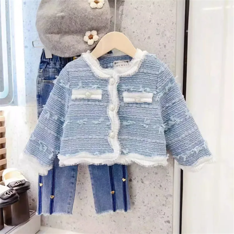 

Girls' Coat for Spring and Autumn, New Fashionable and Stylish Top for Little Girls+Jeans suit