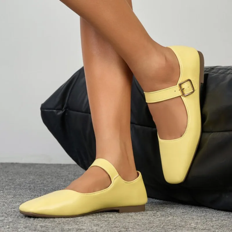 2025 Spring New Retro Women Flat Ballet Shoes Fashion Sneakers Square Toe Ladies Casual Mary Jane Slingback Shoes Designer Shoes