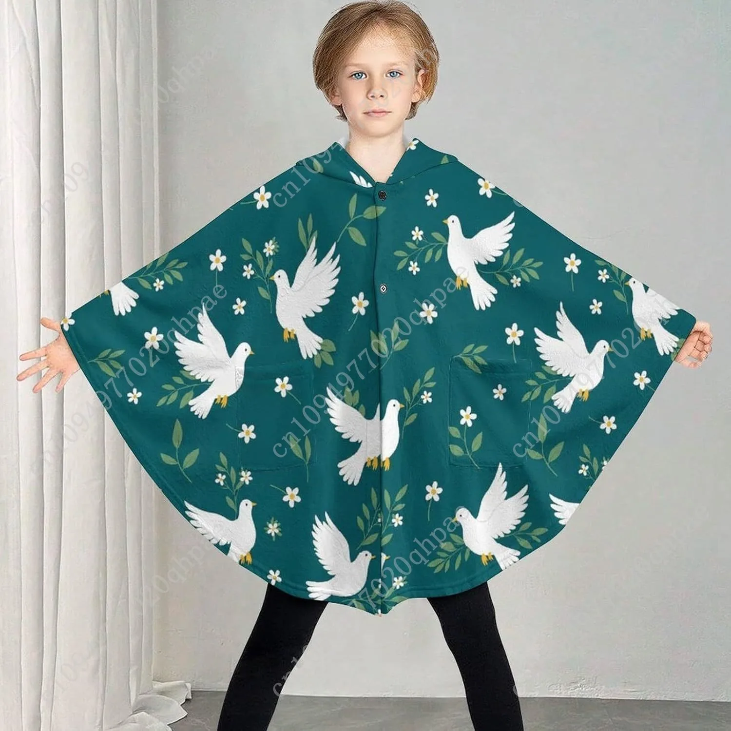 سترة مريحة من الفلانيل، سترة بغطاء للرأس كبيرة الحجم بأوراق الطيور البيضاء مع جيوب للأطفال والمراهقين