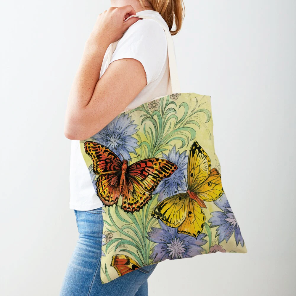 

Europe Vintage Butterfly Casual Handbag Both Sided Print Canvas Old Poster Animal Shopping Bags Shopper Bag Tote for Children