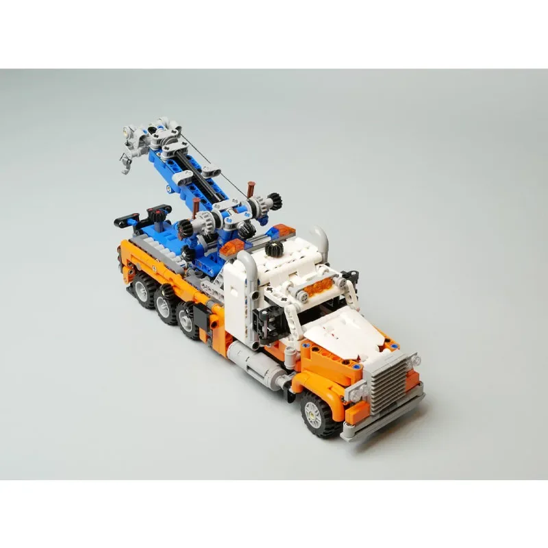 MOC-91271 Half Scale Heavy Duty Tow Truck Assembled Building Block Model • 1031 Parts Birthday Toy Gift for Adults and Children