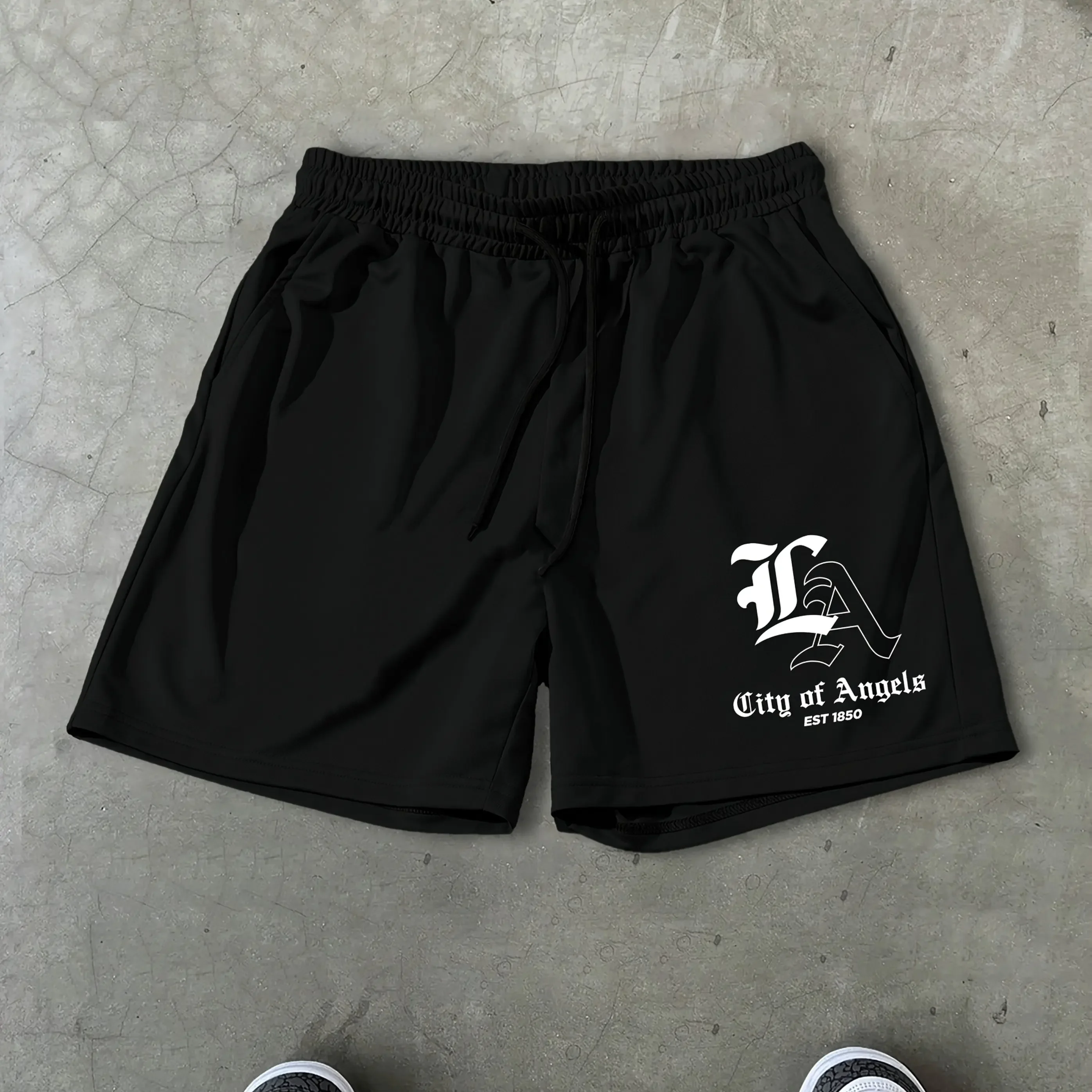 

Шорты с буквенным принтом, мужские летние трендовые брюки высокого качества с пятью точками, удобные универсальные спортивные штаны, повседневные свободные шорты