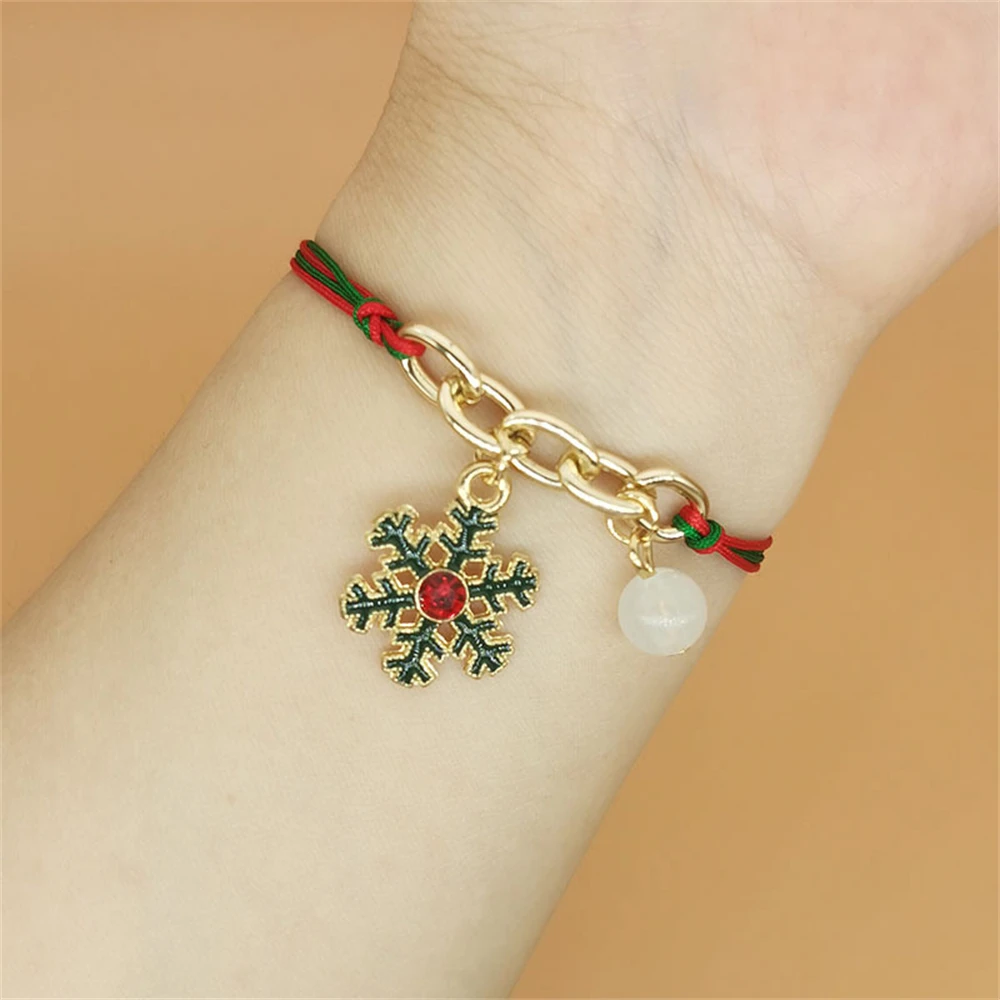 Hot Selling Nightlight Christmas Woven Bracelet Alloy Santa Claus Tree Bell Snowflake Blessing Bag Glowing Jewelry Gifts