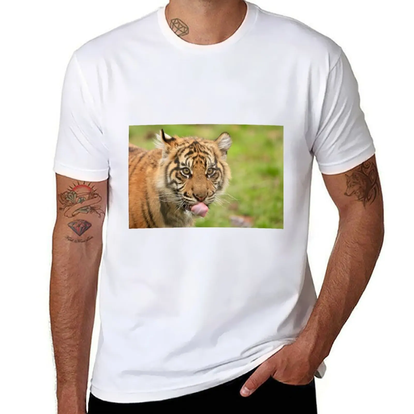 

Sumatran Tiger Cub T-Shirt t shirt man luxury man t shirt cotton high quality T-Shirt