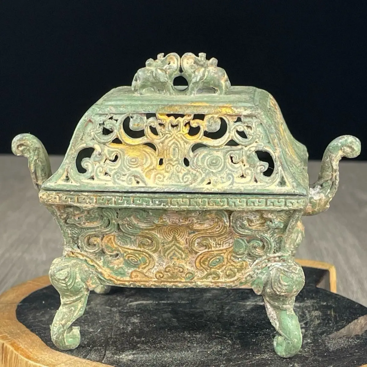 Vintage antique collection Green embroidery four-legged binaural square tripod double elephant incense burner Auspicious fortune