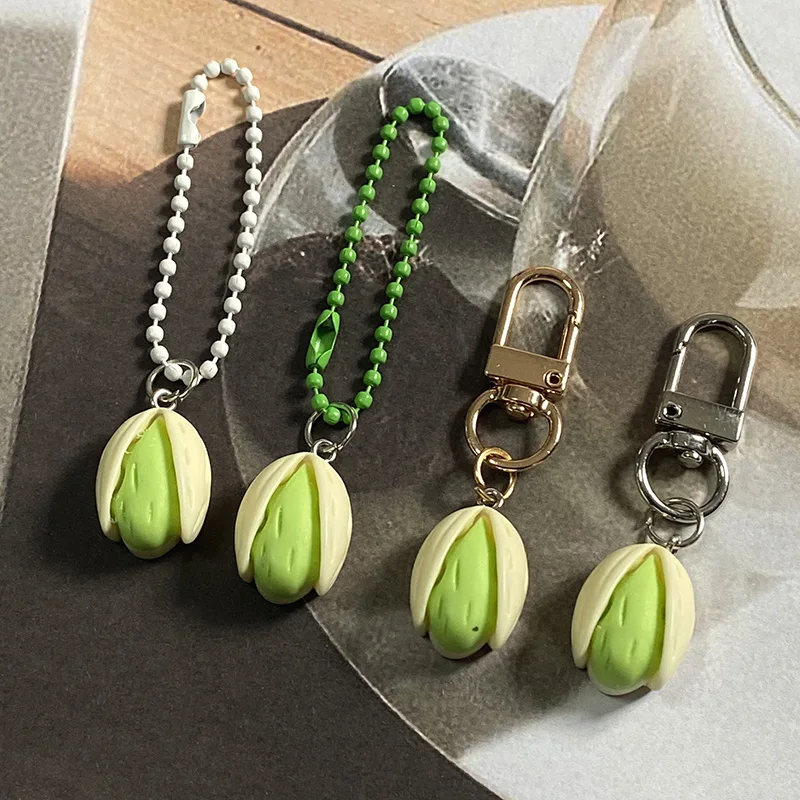 Lovely 3D Pistachio Nut Keychains Key Ring Resin Cute Creative Funny Mini Simulation Food Pendant Bag Box Car Holder Jewelry