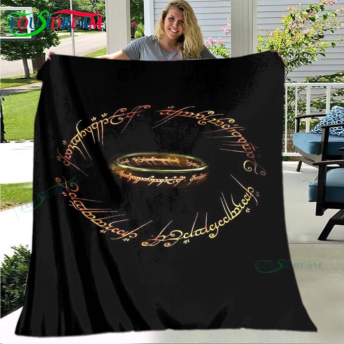 Fashion Symbol of Love Ring Pattern Blanket Flannel Thin Blanket Portable Home Travel Office Lunch Break Blanket Birthday Gift